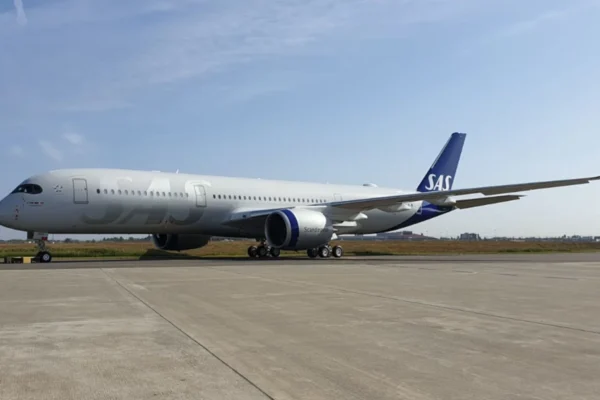 SAS Scandinavian Airlines (SAS) has signed a multi-year agreement with Lufthansa Technik for base maintenance services on its Airbus A350 fleet.