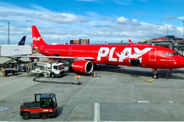ECS Group subsidiaries, Globe Air Cargo France and Nordic GSA in Denmark, have won the tender to become Icelandic low-cost carrier, PLAY’s General Sales and Service Agent (GSSA) for France, Denmark and a growing number of European countries.